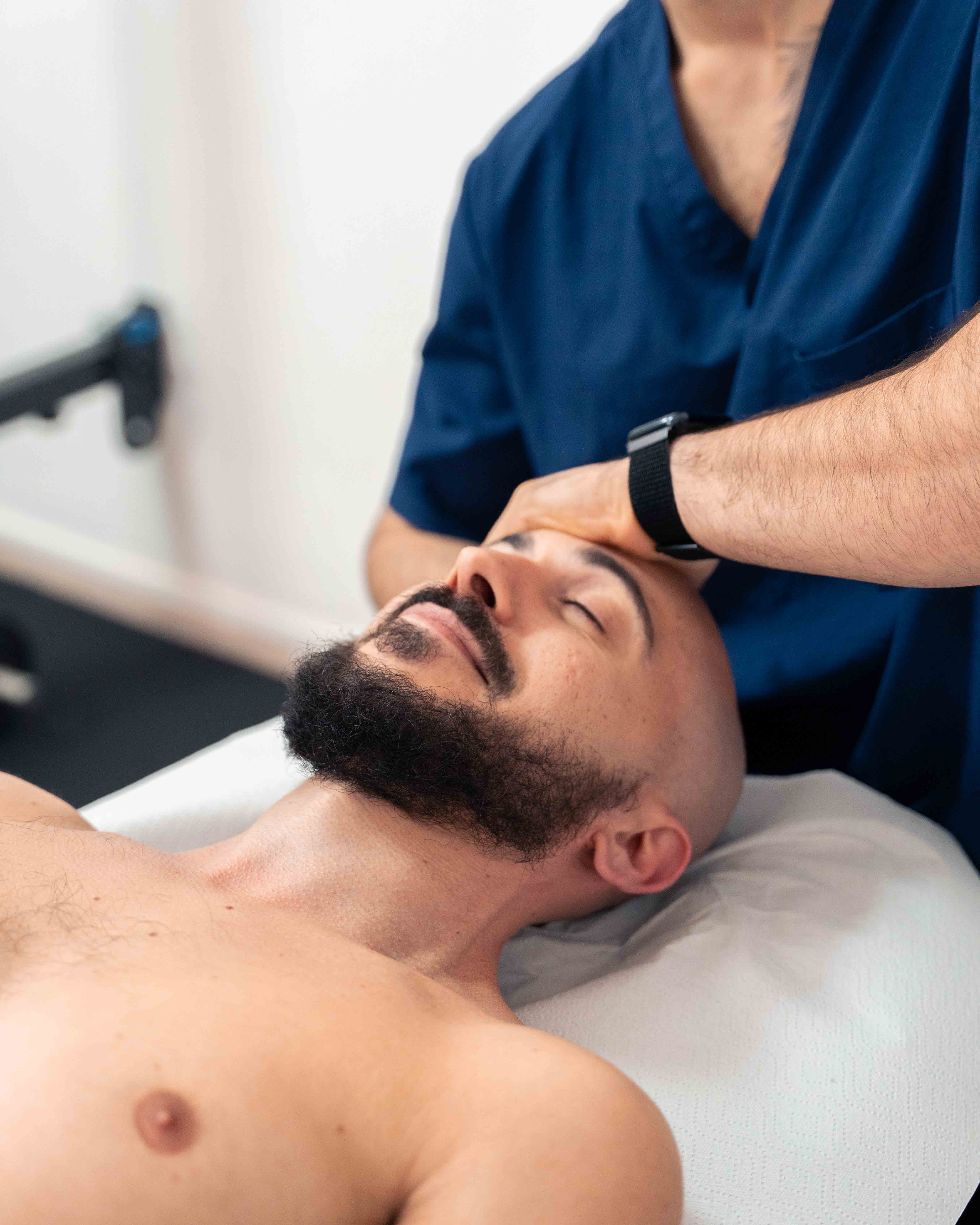 Trattamento manuale della zona cervicale
